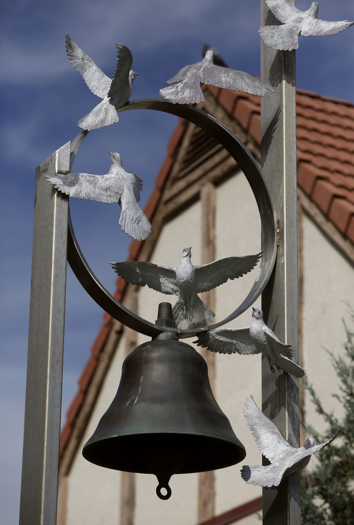 Ring of Peace Statue